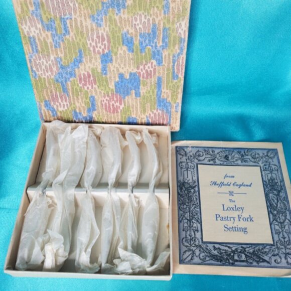 Vintage Miniature Dessert Forks Sheffield England - Picture 3 of 8